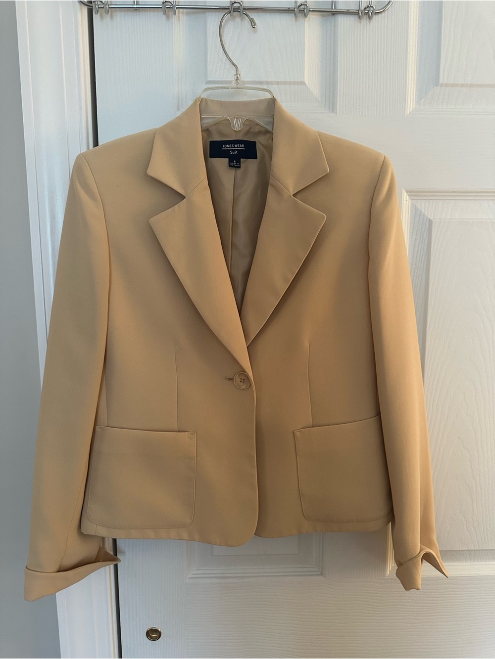 Jones Wear Pant Suit